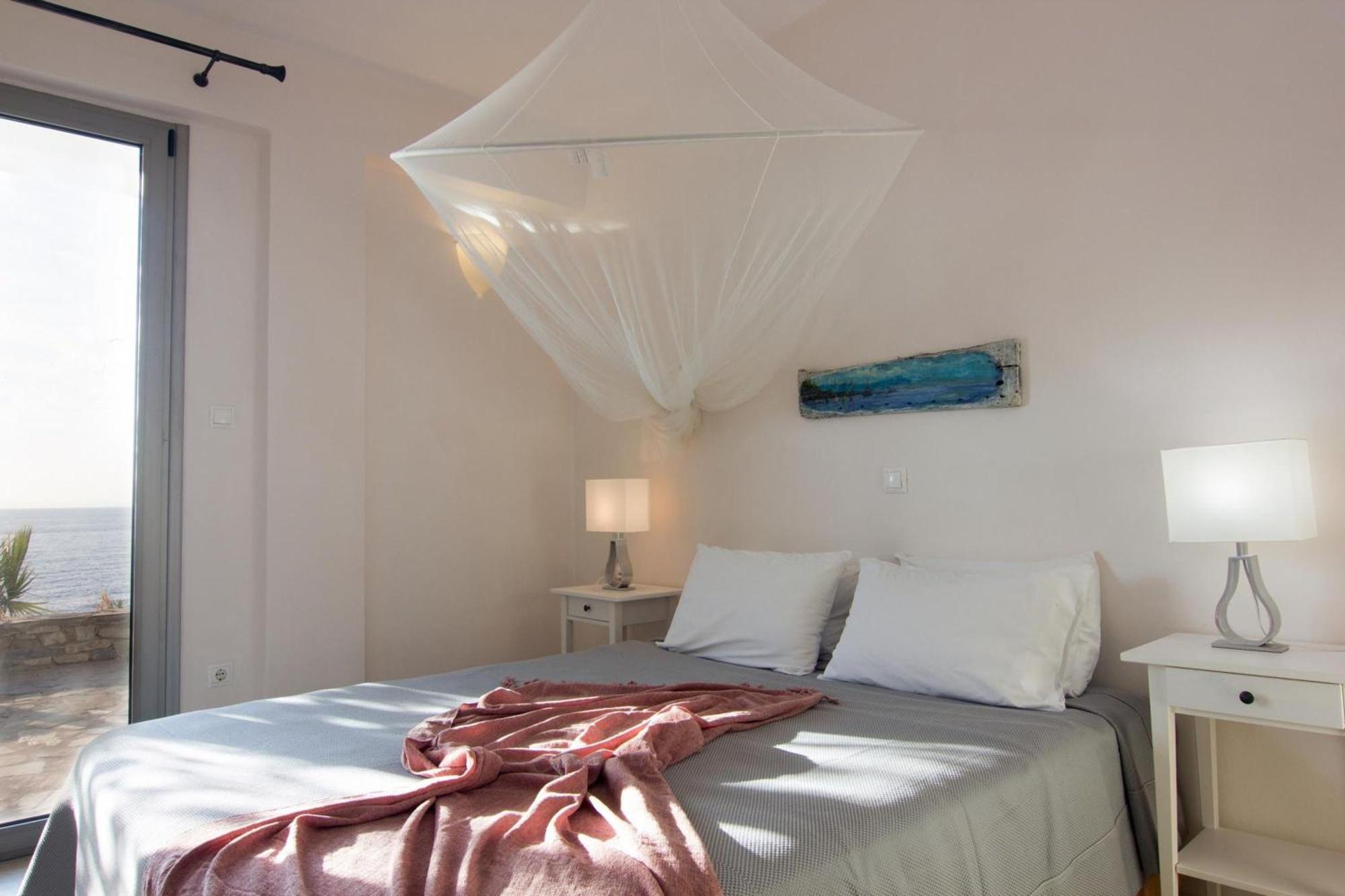 Mani Apartments Suites Agios Nikolaos  Eksteriør bilde